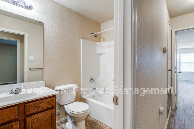 Building Photo - 325 Chalkstone Dr