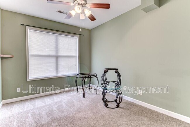 Building Photo - 706 Indica Ct