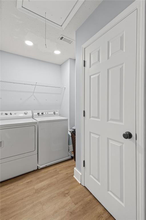 Building Photo - 135 Sable Pointe Dr