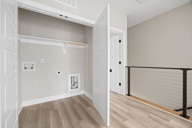 Building Photo - Stylish & Spacious Home in Prime Durham Location – Modern Living with Comfort & Convenience