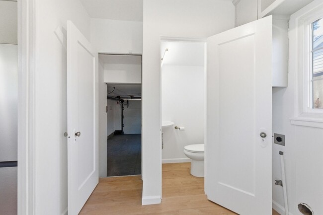 Building Photo - Charming 2 bed, 1.5 bath Alta Heights Home