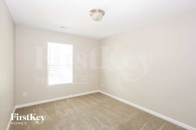Building Photo - 2025 Beckwith Ln
