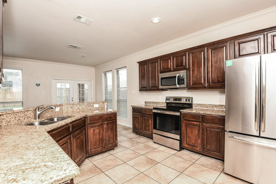 Building Photo - 1127 Kielder Ct