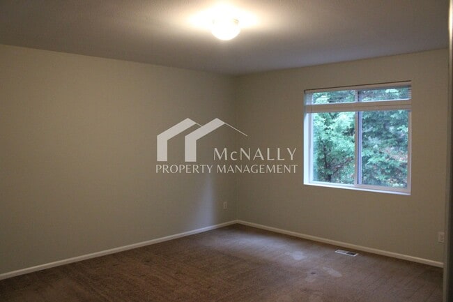 Building Photo - 3 Bedroom Home in Morning Point Estates