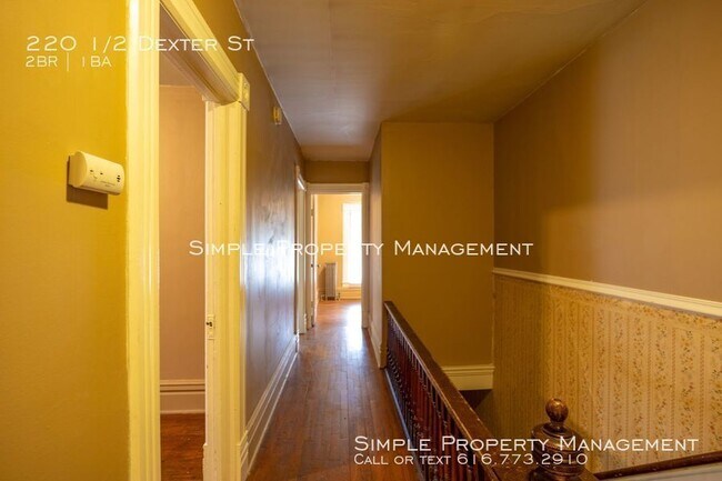 Building Photo - 2 Bed 1 Bath Apartment In Ionia