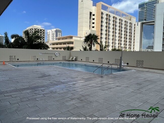 Building Photo - 2240 Kuhio Ave.