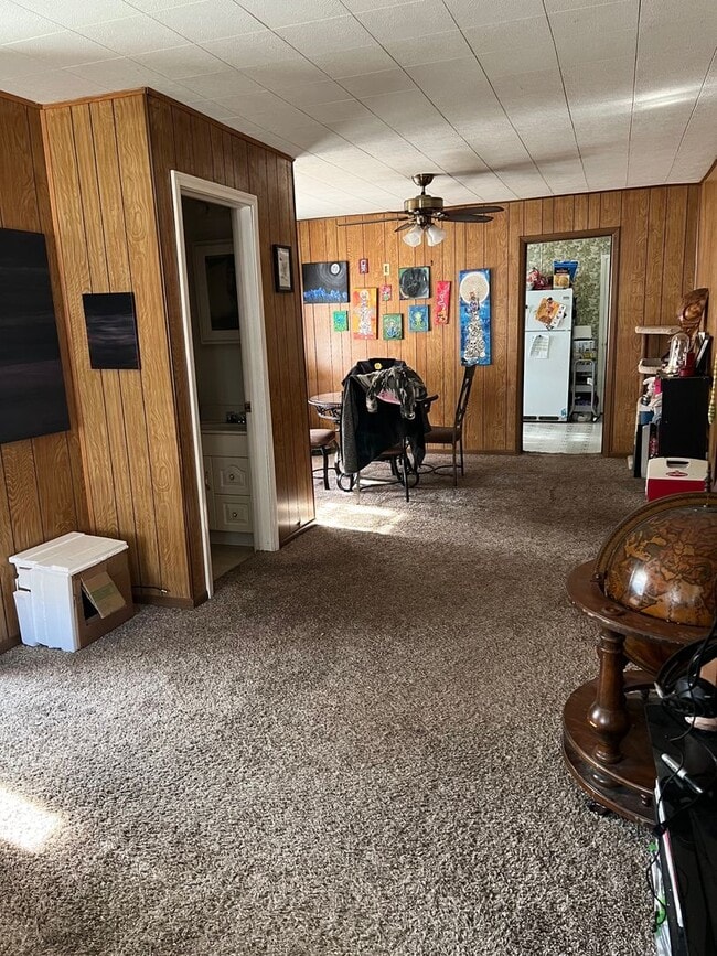 Building Photo - 4-Bedroom, 3-Bath Bungalow Near Bryan Park