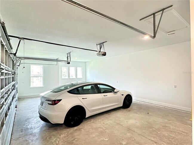 Building Photo - 17552 Lake Star Rd