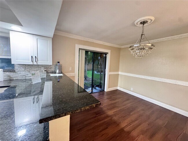 Building Photo - 32 Wimbledon Lakes Dr