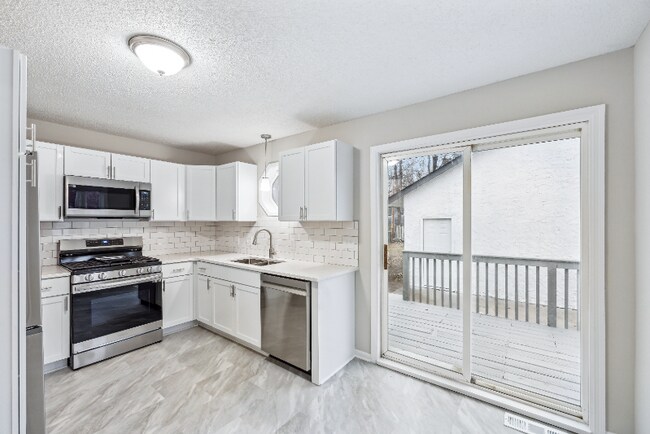 Building Photo - 8801 Madison St NE