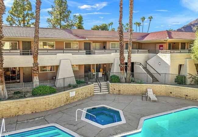 Building Photo - If you want the nicest unit on the market ...