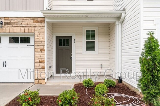 Building Photo - 45 Village Edge Dr