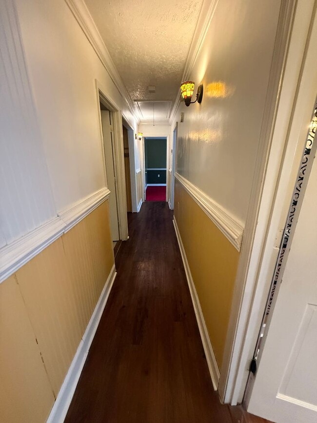 Building Photo - Lance Road Duplex