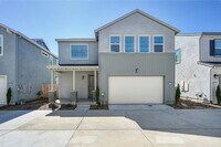 Building Photo - Fully Furnished Mid-term Rental