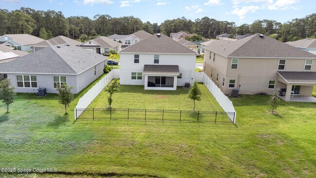 Building Photo - 1043 Corbin Cir SW
