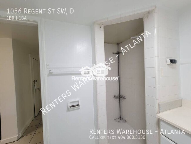 Building Photo - 1056 Regent St SW