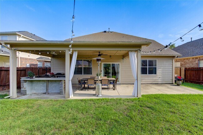 Building Photo - 26614 Becker Pines Ln