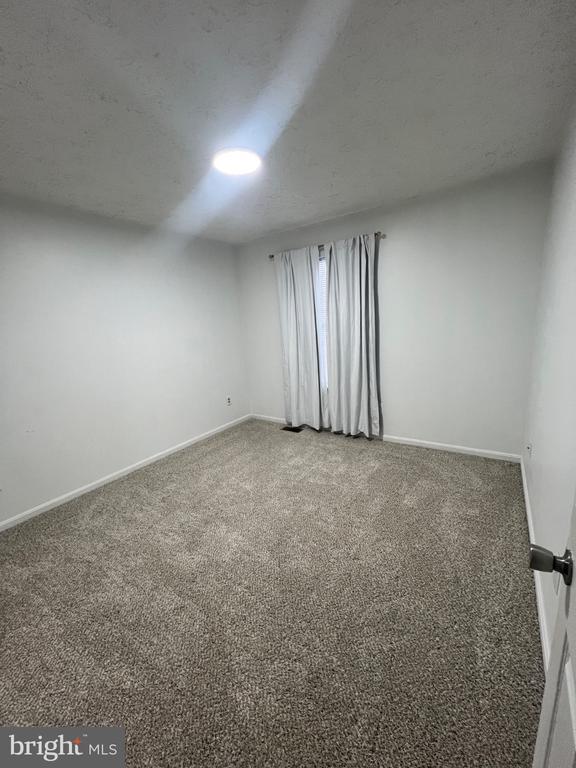 Building Photo - 4201 Drake Ct