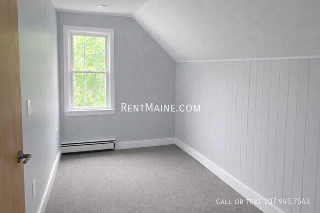 Building Photo - 11 Somerset St