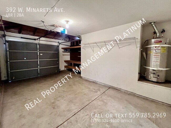 Building Photo - 392 W Minarets Ave