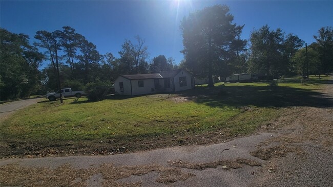 Building Photo - 2960 Call St