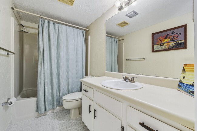 Building Photo - 890 N Federal Hwy