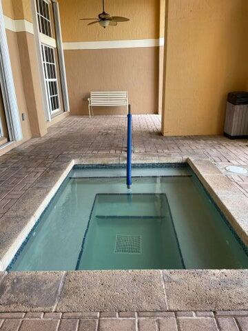 Building Photo - 1200 Scotia Dr