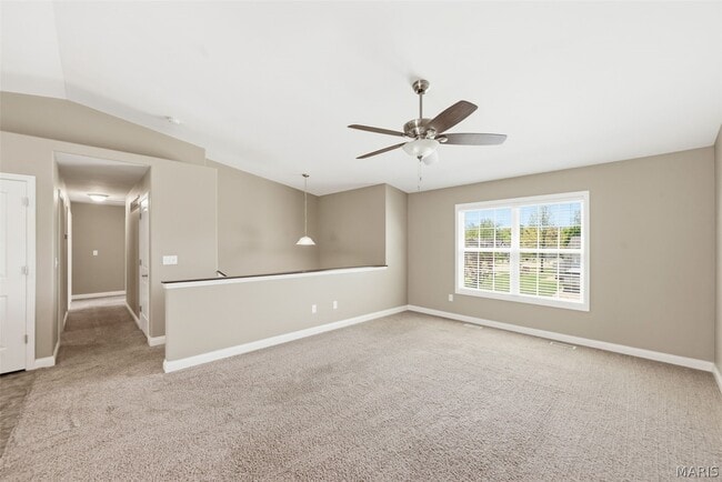 Building Photo - 305 Shadow Trace Dr