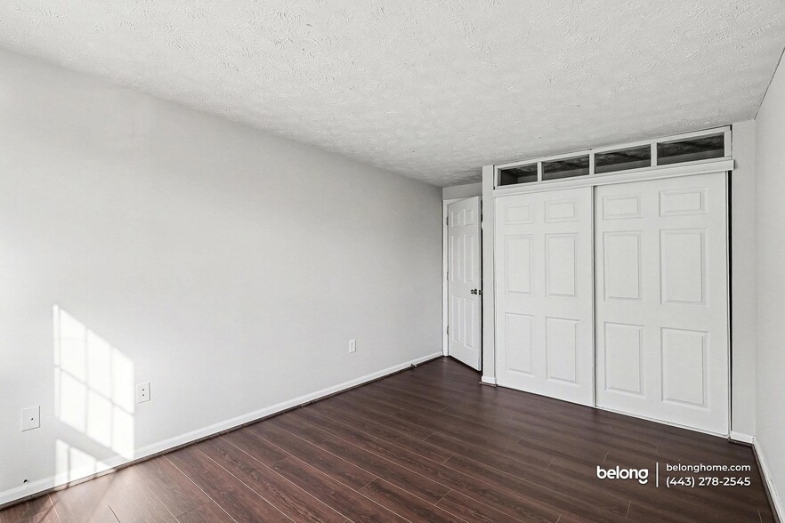 Building Photo - 535 Pensacola Dr