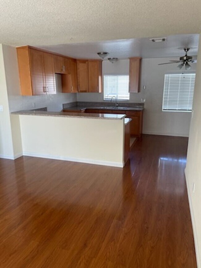 Interior Photo - APT EDWARDS