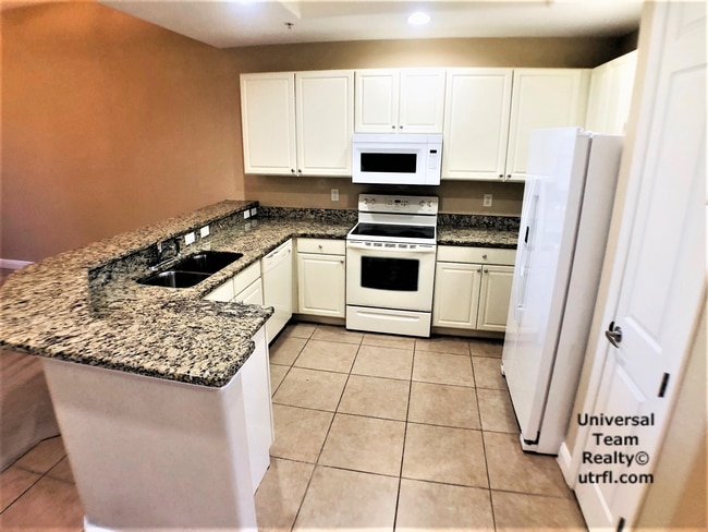 Building Photo - 13651 Julias Way