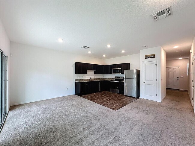 Building Photo - 927 Grandin St