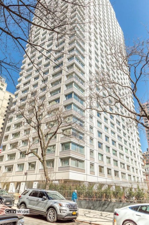 Building Photo - East 70th Street