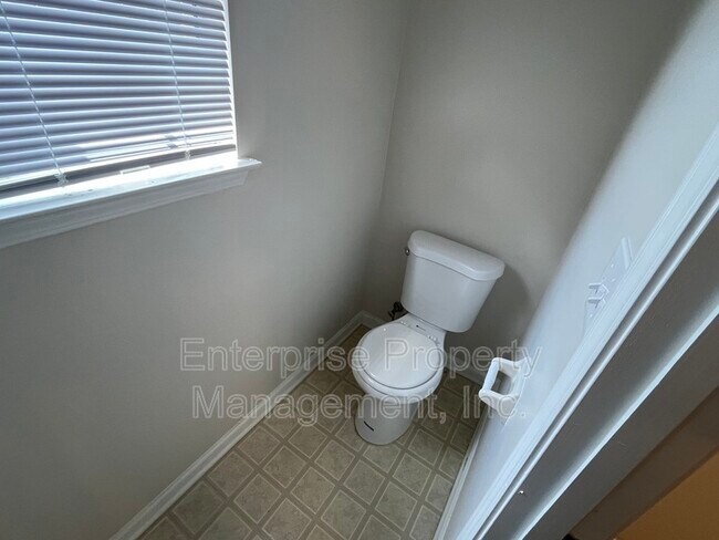 Building Photo - 5628 Autumn Valley Dr