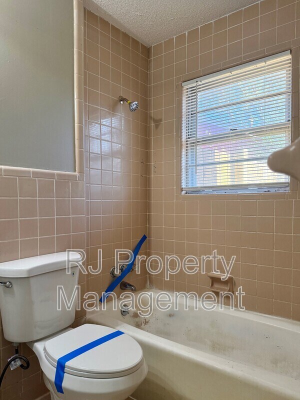 Building Photo - 1973 Tacoma Ave