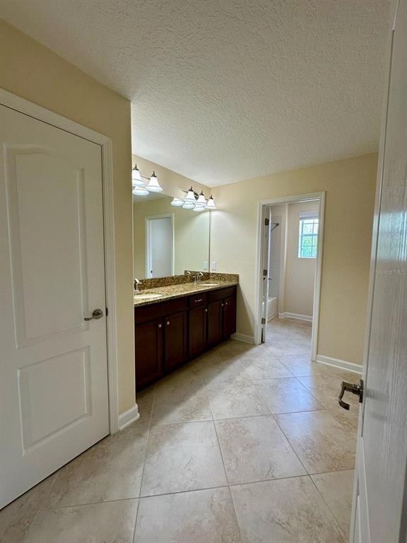 Building Photo - 7448 Ella Ln