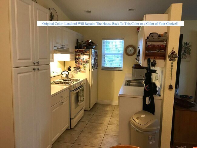 Building Photo - 2122 E Ridge Cir S