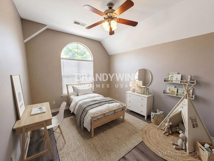Building Photo - 1581 Farkleberry Dr