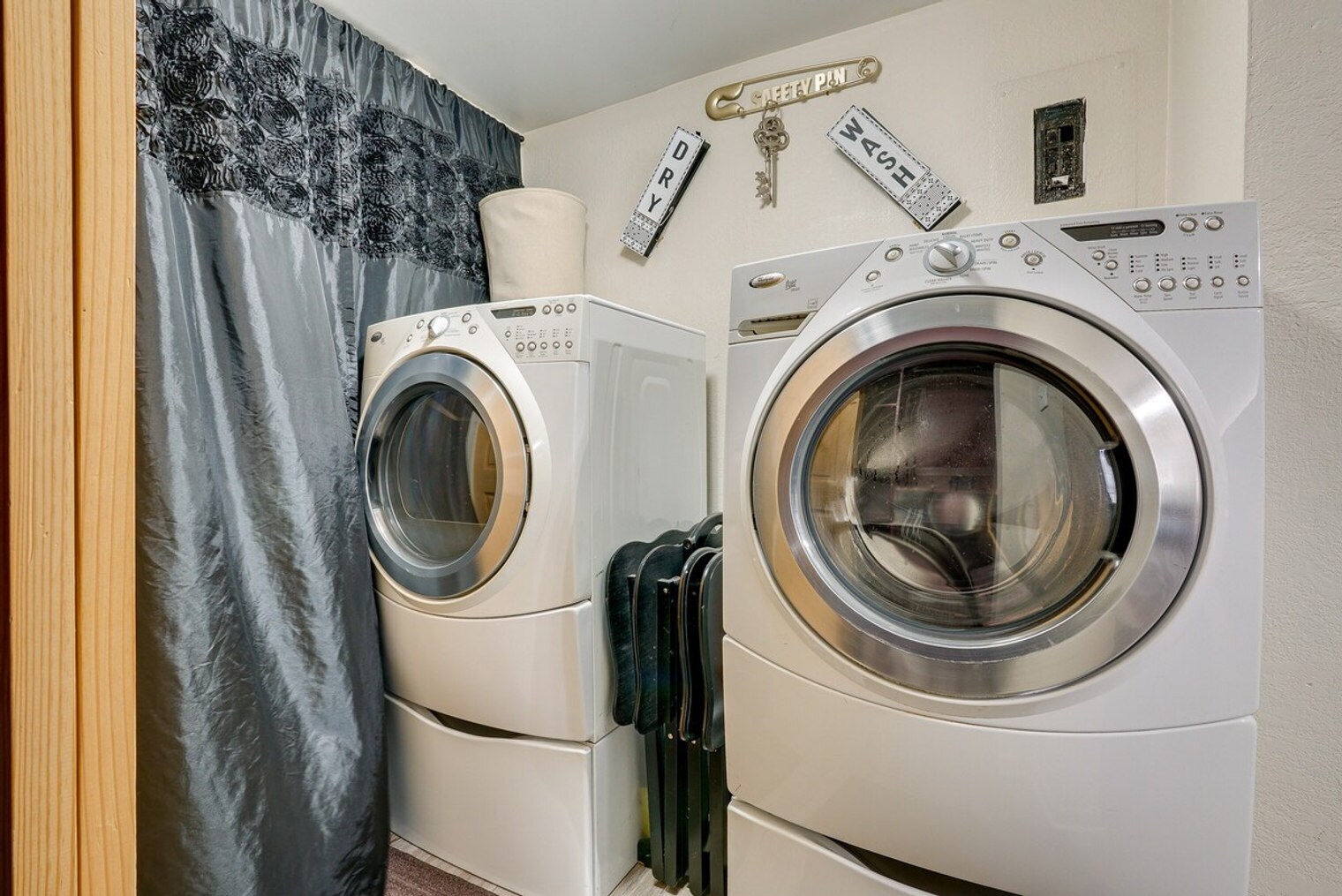 Building Photo - 1111 E Grant St