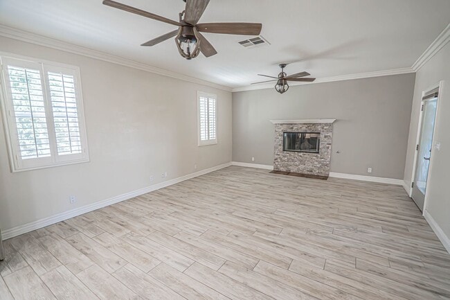 Building Photo - 4-Bedroom Single-Story Home with Solar & RV Parking