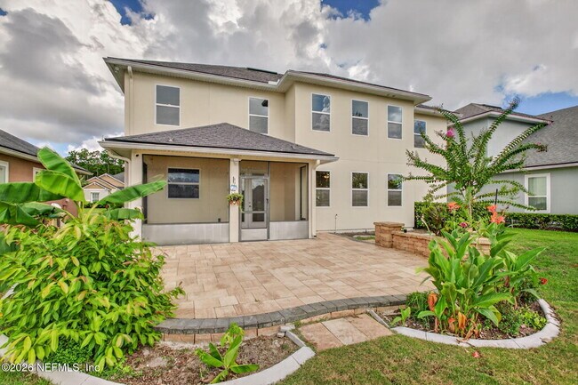 Building Photo - 127 Rockcreek Dr