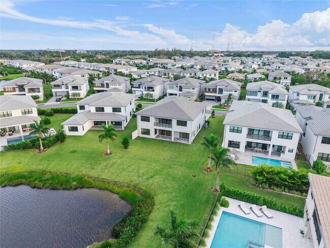 Building Photo - 20119 Pacific Dunes Dr