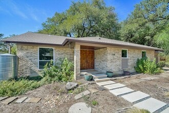 Building Photo - 2505 Comburg Castle Way