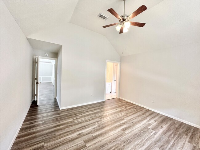 Building Photo - 20507 Chapel Glen Ct