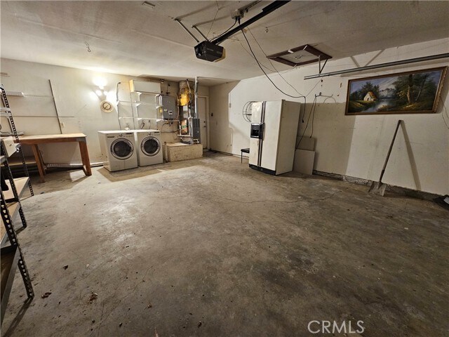 Building Photo - 14071 Fenton Ln