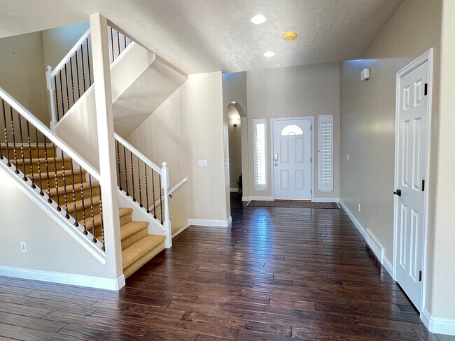 Building Photo - 13178 Woodridge Oak Cir