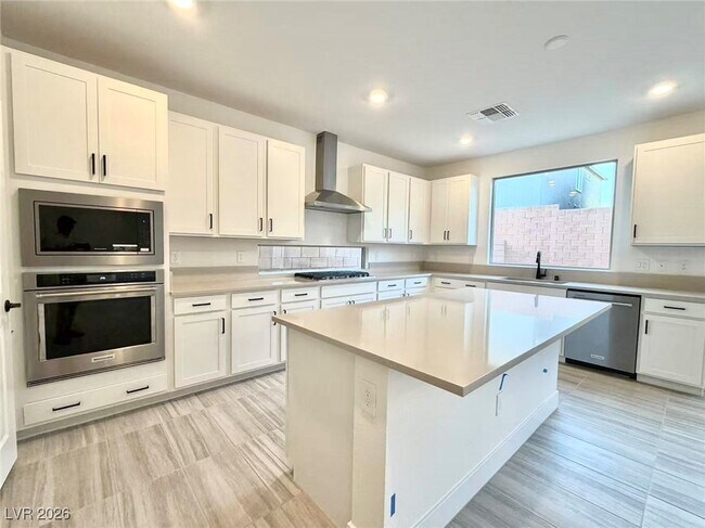 Building Photo - 10221 Mystic Falls Dr