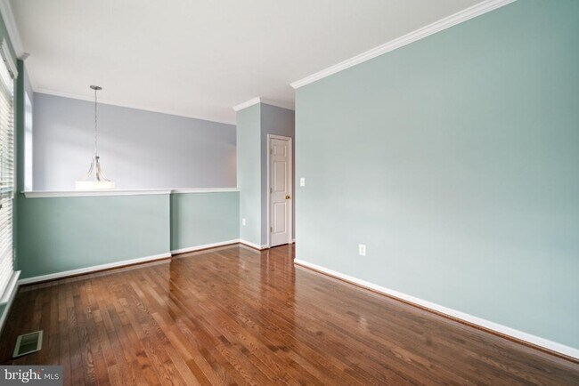 Building Photo - 8330 Leighlex Ct