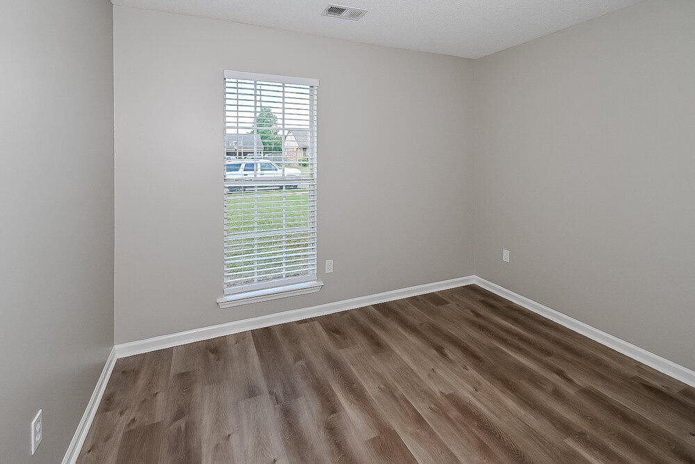 Building Photo - 6306 Magnolia Lakes Dr