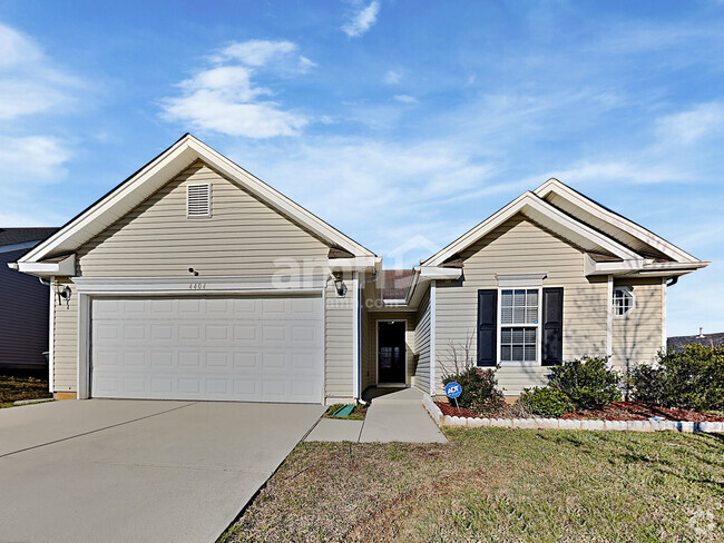 Building Photo - 4404 Wolf Run Dr